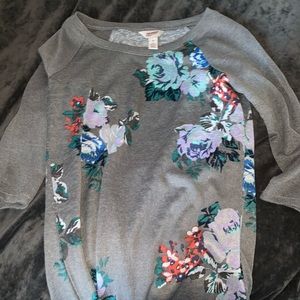 3/4 sleeve flower top